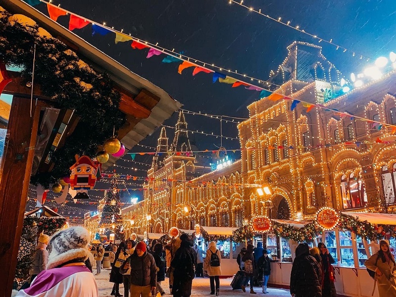 Москва, новогодние гуляния